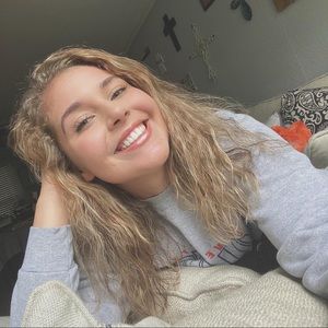 Meet your Posher, Krysten